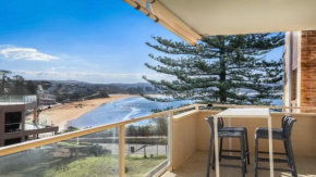 12 At Terrigal Ocean Views, Wifi Accom Holidays